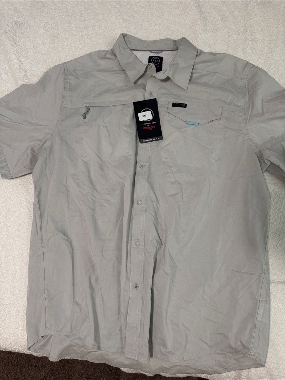 Wrangler Light Gray Short Sleeve Button Front Shirt